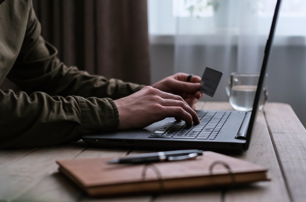 Les avantages de l'utilisation de Cybermut pour la gestion des paiements sécurisés sur les applications mobiles de votre entreprise