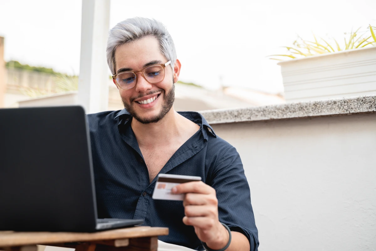 Banque en ligne pour les professionnels : une révolution à portée de clic