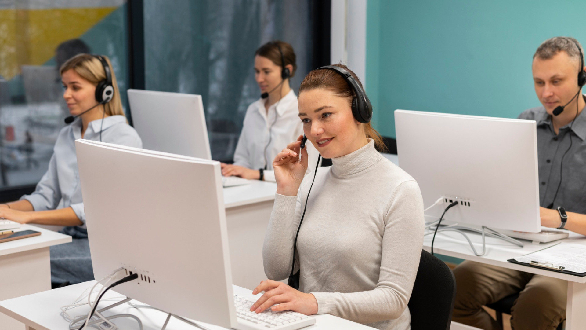 Comment optimiser le service client avec un central téléphonique ?
